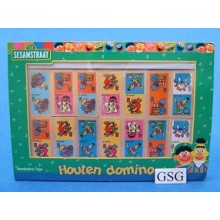 Houten domino spel Sesamstraat nr. 43003-02