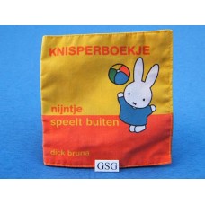 Knisperboekje Nijntje speelt buiten nr. 5019-02